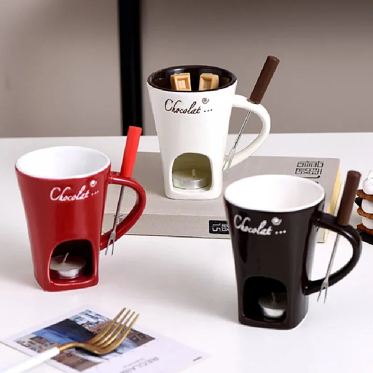 ChocoCoco mini fondue de chocolate en rojo, blanco y marrón